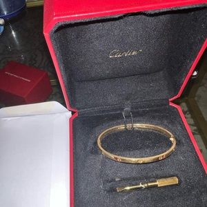 Cartier love bracelet SM 19